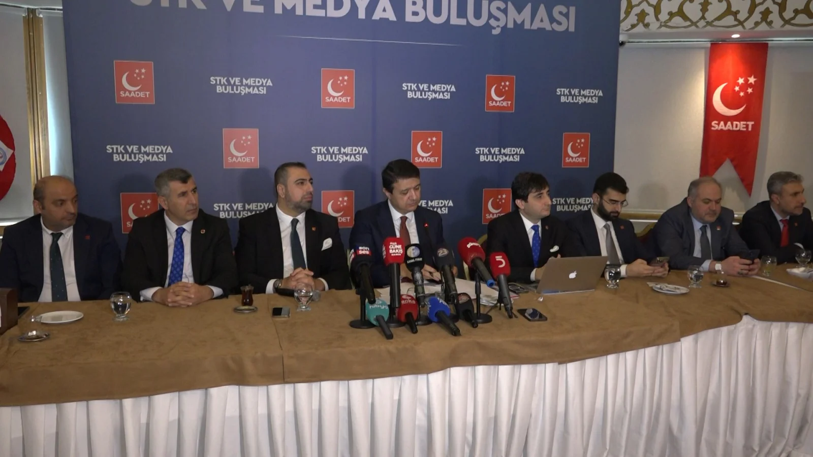 Saadet Partisi Genel Başkanı Mahmut Arıkan Elazığ’da