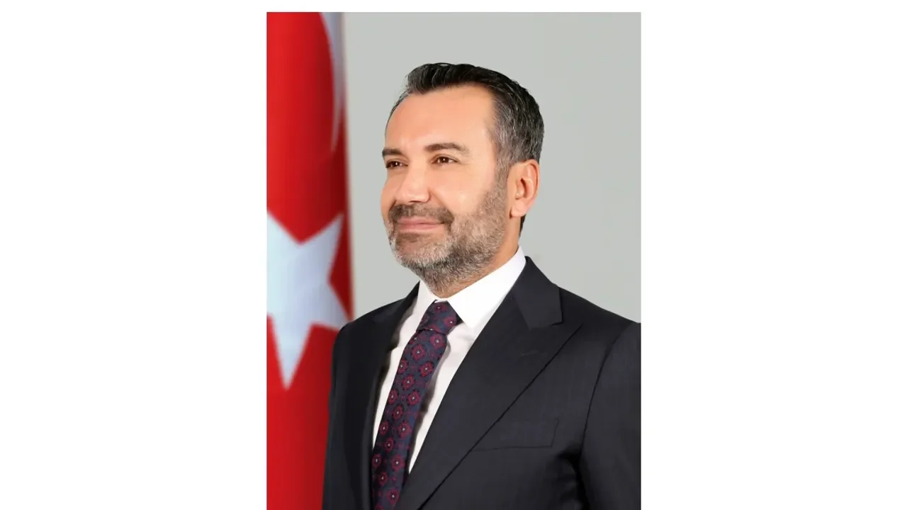 Başkan Şerifoğulları’ndan Basın Mensuplarına Anlamlı Kutlama: Demokrasinin Teminatı